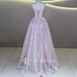 Jfh239 Magnifique robe de Quinceañera rose pâle ornée de perles avec pétales de lilas 3D pour la célébration du 15e anniversaire Jancember - Product Image 4