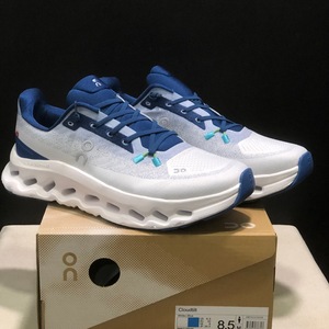 Scarpe da Corsa Retrò di Lusso Personalizzate per Uomo, Basse con Lacci, Traspiranti e Ammortizzate, Suola in Gomma al Carbonio, Casual - Product Image 3