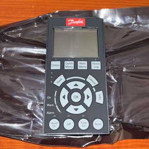 แดนฟอสส์ 130b1107 ตัวแปลงความถี่ Fc302/102/301 จอแสดงผลการทำงานแบบใหม่ Lcp102 - Product Image 4