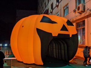 Dekorasi Panggung Lengkung Bentuk Labu Oranye Tiup Kustom untuk Iklan Luar Ruangan, Tenda Labu Tiup untuk Halloween - Product Image 5