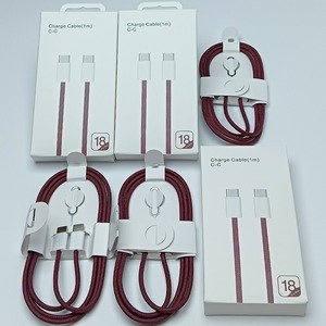 สินค้ามาใหม่ สายชาร์จ USB‑C เป็น USB‑C สีแดงไวน์แบบถัก 1M PD ชาร์จเร็วสำหรับไอโฟน 15‑18 พร้อมกล่องขายปลีก - Product Image 2