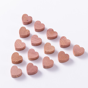 EUDR Bloques y Anillos de <span class=keywords><strong>Madera</strong></span> de Cedro y Pino con Corazón, para Uso Doméstico, Antipolillas, Eliminadores de Olores, Repelentes de Insectos, para Armarios - Product Image 1