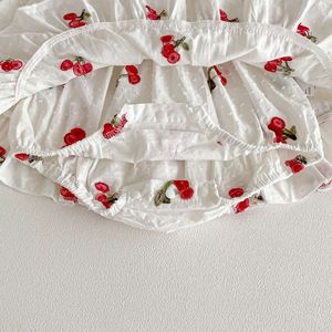 R1015 Vestito con Stampa Ciliegie Rosse per Neonata, Abito con Volant per Bambina, Tutina Principessa, Vendita all'Ingrosso - Product Image 6