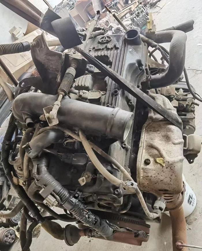 High Quality Original Used 2TR Diesel Engine Assembly for Toyota ...
