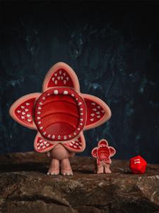 Cinereplicas Gomme <span class=keywords><strong>Stranger</strong></span> <span class=keywords><strong>Things</strong></span> Doll PVC Piccole Bambole Decorative <span class=keywords><strong>di</strong></span> Eleven, Demogorgon, Dustin, Steve, Max, Robin con Scatola - Product Image 2