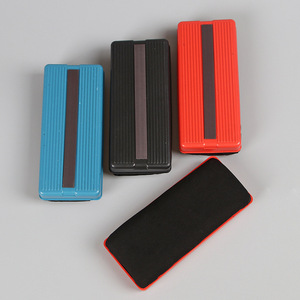 Effaceur magnétique pour tableau blanc 14,5x6,5cm, surface en tissu EVA plastique pour usage au bureau et à l'école - Product Image 4