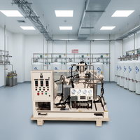 Compresseur surpresseur spécial oxygène/azote sans huile haute pression 5 Nm³/h 150 bars, à piston, alimenté en courant alternatif, refroidi par air, portable et silencieux