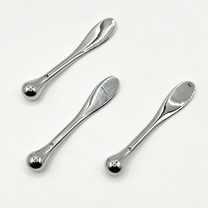 Espátula para Crema de Ojos y Varita de Masaje Facial de Aleación de Zinc - Herramienta Metálica de Doble Punta para el Cuidado de la Piel, Cuchara de Belleza Reutilizable e Higiénica con Punta de Bola - Product Image 1