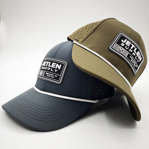 Gorra de Béisbol Personalizada con Logotipo de Goma, para Hombre, Visera Plana, 6 Paneles, Perforada con Corte Láser, Impermeable, Estilo Dad Hat - Product Image 3