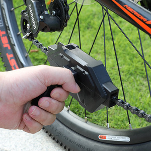 IRONDONKEY Shimano Kits d'outils de frein Dispositif de nettoyage de vélo avec rondelle de chaîne et brosse Accessoires de vélo essentiels - Product Image 4