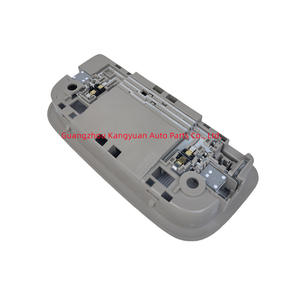 ชุดไฟโดมกวางโจวคังหยวน รุ่น 34404-TR0-A01 12V สีขาวงาช้าง สำหรับรถยนต์ฮอนด้า ซีวิค ฟิต ซิตี้ แอคคอร์ด - Product Image 1