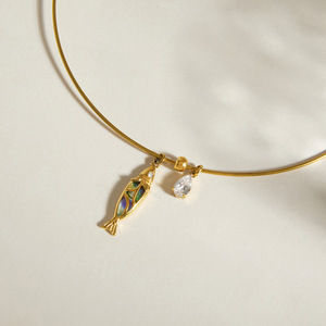 Collier ras du cou tendance en acier inoxydable doré, inspiré de l'océan, un incontournable pour les amoureuses de l'esthétique côtière - Product Image 5