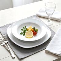 Assiette en porcelaine à bords ondulés, assiette creuse et assiette à soupe en céramique, logo personnalisé pour la vaisselle de restaurant occidental et d'hôtel