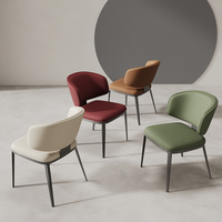 Chaise de salle à manger minimaliste moderne de luxe en métal et simili cuir pour l'ameublement de la maison