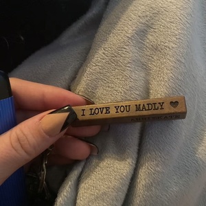 Promocional personalizado espacios en blanco DIY barra de madera llavero 4 caras grabado láser llavero de madera para regalo - Product Image 5