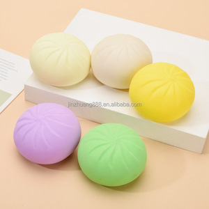 Jouet Squishy Réaliste en TPR en Forme de Boulette Vapeur - Grand Panier Vapeur <span class=keywords><strong>Char</strong></span> Siu Bao Anti-Stress Durable Écologique Multicolore - Product Image 4