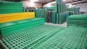 รั้วสนามกีฬา รั้วสนามหญ้า รั้วความปลอดภัยสูง ดูแลง่าย วัสดุเคลือบพีวีซีชุบสังกะสี แบบฝัง - Product Image 6