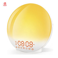 Réveil numérique avec lumière LED nocturne, réveil avec lumière du jour, radio, contrôle acoustique, lampe de lecture LED pour salon