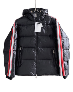 Abrigo con Capucha Unisex, Tela Negra Brillante, Impermeable, Talla Grande, Cierre de Cremallera, Acolchado, Cálido, Aislante, Informal, Moderno, para Clima Frío - Product Image 1