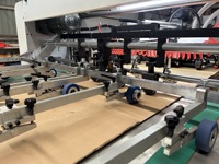 Nouvelle machine de découpe et de rainurage automatique à lit plat avec alimentation par le bord, élimination des déchets et décapage, 27 kW, 5000 feuilles/h