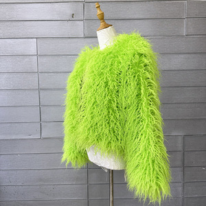 Wholesale Female Faux Fur <strong>Coats</strong> Solid Color Women <strong>Beach</strong> Wool Furry Fur <strong>Coat</strong> - Product Image 2
