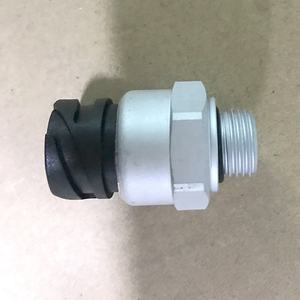 KARNO Bon <span class=keywords><strong>Prix</strong></span> Pièces automobiles Oem 4410441020 1450872 1652528 1783123 41200703 41200718 504103341 Capteur de pression d'air pour DF IVEC - Product Image 1