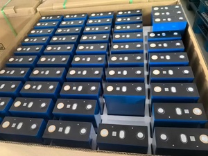 Cellule de batterie LiFePO4 REPT 314Ah 320Ah 330Ah de qualité A, prismatique, 3,2V, 8000 cycles pour pack de batteries solaires ESS DIY 24V 48V - Product Image 2