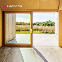 Portes coulissantes en bois à double vitrage modernes de Luvindow Australie Portes coulissantes françaises en bois revêtues d'aluminium Portes d'entrée en verre et patio Hôtels