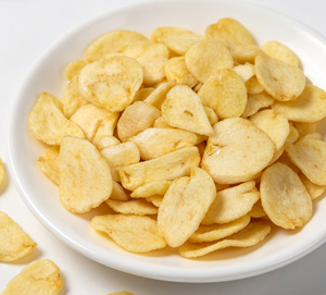 Verpackte Hochwertige Knusprige Vakuum-Frittierte Knoblauchscheiben Niedrigtemperatur-Gerwurzellose Frittierte Knoblauchstücke Sind Preisgünstig - Product Image 2