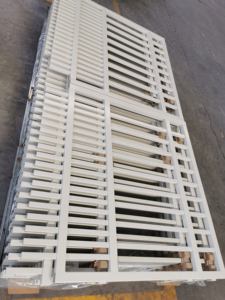 OEM y ODM Fábrica 6ft H x 6.5ft W Acero galvanizado Perro Piquetes Jardín al aire libre Valla de metal negro Estilo de hierro forjado Poste de valla - Product Image 6