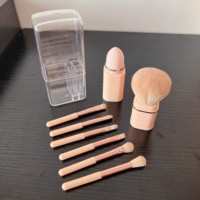 Mini ensemble de pinceaux de maquillage portable mignon, adapté aux voyages, ensemble de 8 pinceaux de maquillage avec étui