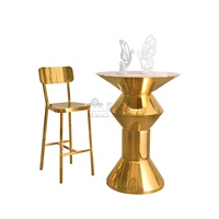 Table de bar haute en métal à vendre
