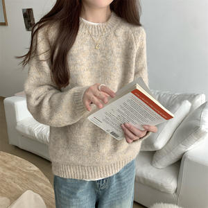 2025 suéter de invierno corto suelto de alta calidad para mujer diseño de logotipo frontal de moda para mujer - Product Image 6