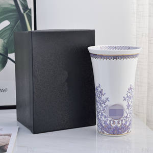 Vase en or et en argent en gros OEM promotionnel Chine - Product Image 1