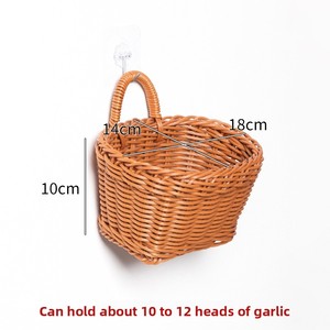 Keranjang Penyimpanan Gantung Dinding Imitasi Rotan untuk Jahe dan Bawang Putih, Desain Anyaman Plastik PP untuk Penggunaan Dapur - Product Image 6