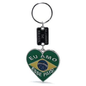 Llavero personalizado con forma de corazón, llavero de recuerdo de Brasil, soporte promocional de Metal, Bandera de Brasil, llavero personalizado de Brasil