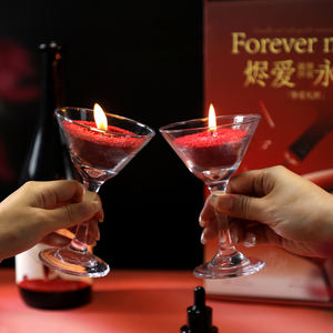 LANJO Kit Cadeau Bougie DIY en Cire de Soja Rouge Perle pour la Saint-Valentin et Noël, Créative, Rechargeable, Écologique, Sans Flamme, Parfumée, Naturelle - Product Image 3