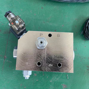 ロックブレーカを操作する3CX 3DX 580バックホー油圧スプリットフロー制御バルブ - Product Image 3