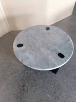 Table basse contemporaine de luxe en marbre gris naturel avec pieds en frêne américain noir
