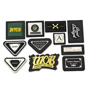 Bolsa en relieve Jeans Ropa imitación cuero logotipo etiqueta personalizada PU Metal parche de cuero para ropa jeans bolsa Ropa de mezclilla - Product Image 4