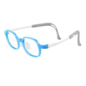 Gafas de bloqueo de luz azul para niños, montura rectangular, lentes de resina, tamaño mediano, protección ocular para niños de 2 a 10 años - Product Image 1