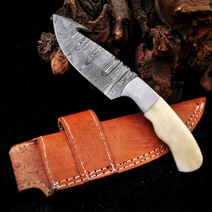 Couteau de chasse et de camping avec lame en acier Damas pour la préparation de la viande en milieu sauvage et les besoins de coupe en forêt – Couteau à lame fixe OEM - Product Image 1