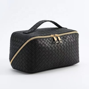 Factory Direct <strong>Sale</strong> Fashion PU Leather Large Travel <strong>Cosmetic</strong> <strong>Bag</strong> for Women Waterproof Black Toiletries <strong>Bag</strong> with Zipper Closure - Product Image 6