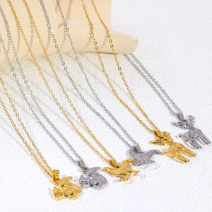 Collana Choker GOODLUCK in Acciaio Inox Placcato Oro 18K con Ciondolo Animale in Zircone, Gioielli con Charm Unicorno e Leone per Donna, Vendita all'Ingrosso - Product Image 5