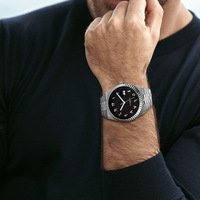 Automatische Mechanische Herrenuhr Edelstahl Integriertes Armband Wabenmuster-Zifferblatt Geriffelte Lünette Wasserdichte Armbanduhr