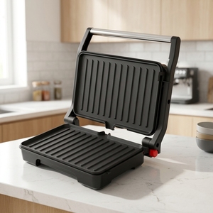 Sandwichera Versátil de 2 Rebanadas con Apertura de 180 Grados, Placa Antiadherente, Control de Temperatura, Portátil, para Cocinar sin Adherir - Product Image 1