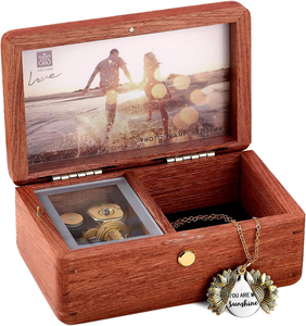 Boîte à bijoux vintage en bois, boîte à musique Mosco avec photos personnalisables, coffret cadeau, grande boîte à musique en bois - Product Image 1