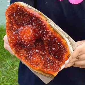 Geode di Cristallo <span class=keywords><strong>Arancione</strong></span> 500-600g, Cluster <span class=keywords><strong>Minerale</strong></span> 1.1-1.32lb, Pietra Curativa Feng Shui Arcobaleno - Product Image 1