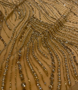 Tissu de broderie artisanal avec paillettes de perles et dentelle de maille pour robes de mariée et robes de mariée personnalisées - Product Image 1