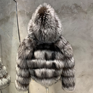 Новое поступление, меховые куртки с капюшоном, зимние женские пальто из меха лисы, шуба из натурального меха серебряной лисы - Product Image 1